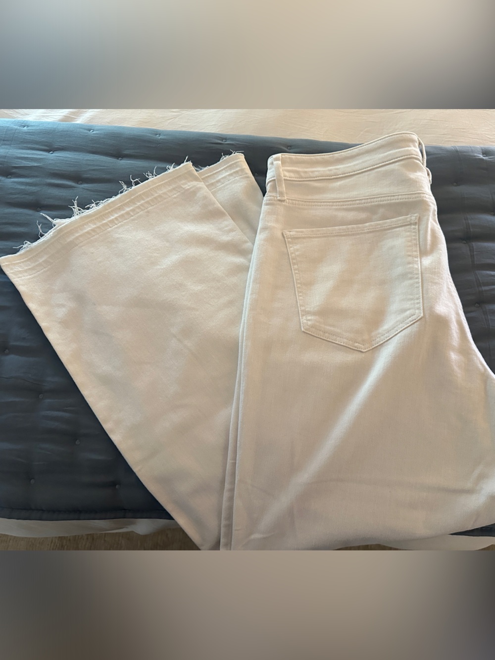 Express Wide-Leg White Jeans